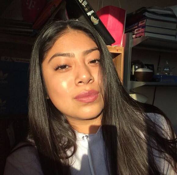 Meet your Posher, Andrea - Picture 1 of 1